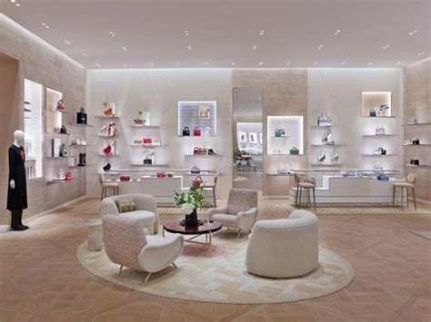 christian dior mall of emirates|gulf news dior boutique.